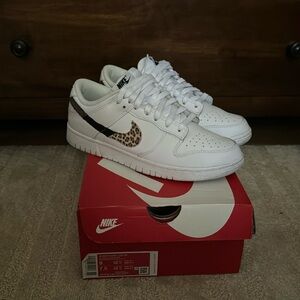 Nike dunk low